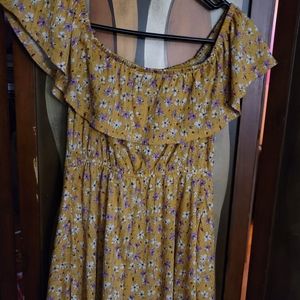 Dress with flowers